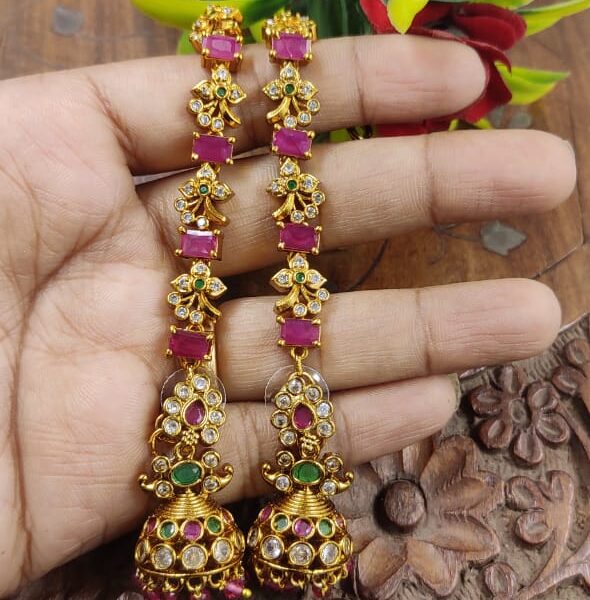 high quality.. matt finished jhumka and matis..