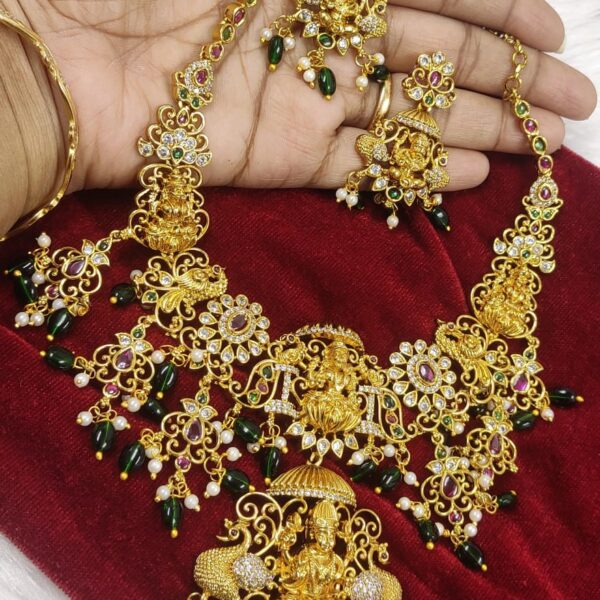 high quality.. nakshi necklace...